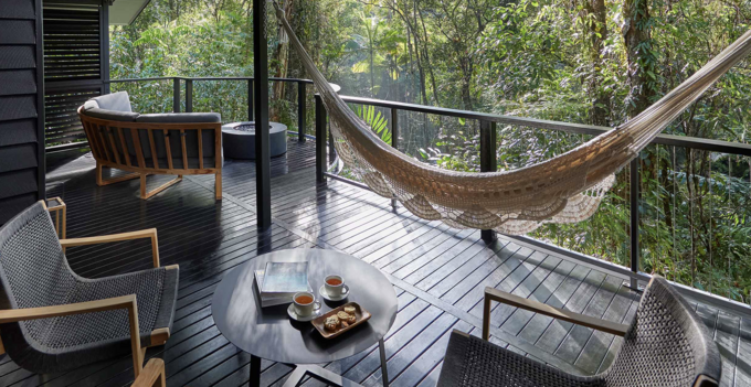Silk Oaks Lodge Billabong Balcony