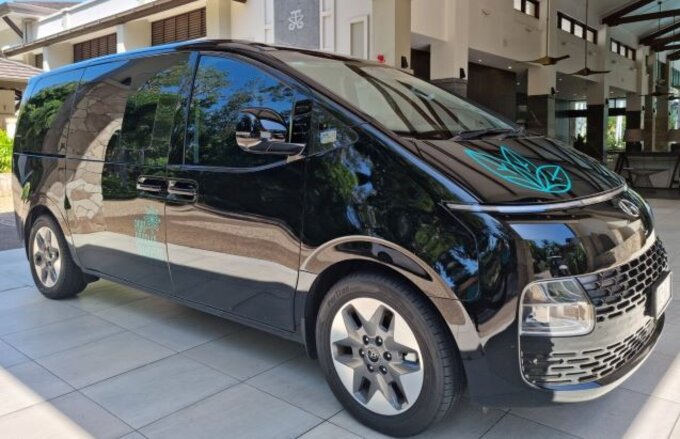 Port Douglas Transfers New Vehicle