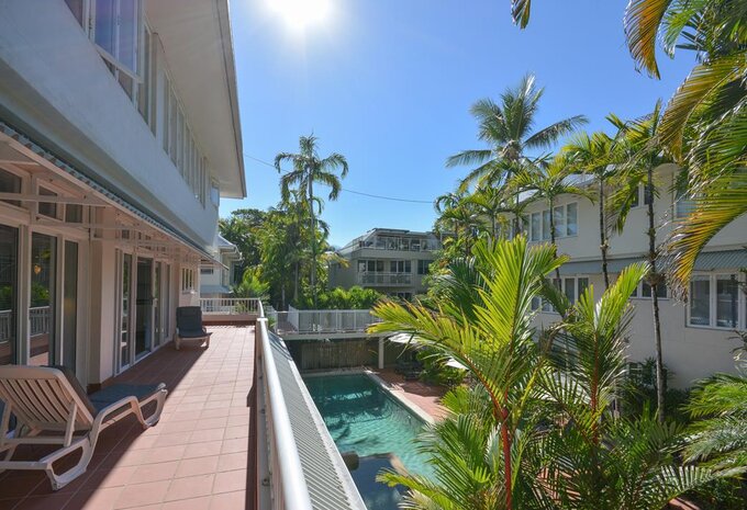 Balboa Apartments