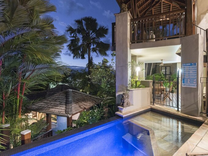 Far Pavilions Luxury Villas Port Douglas - Pool